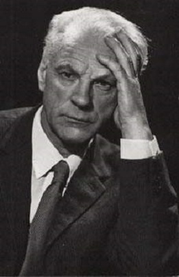 ����� ����